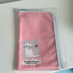 Larger Pink Ecoute! Minette Japanese L-shaped Cat pouch - Made in Japan